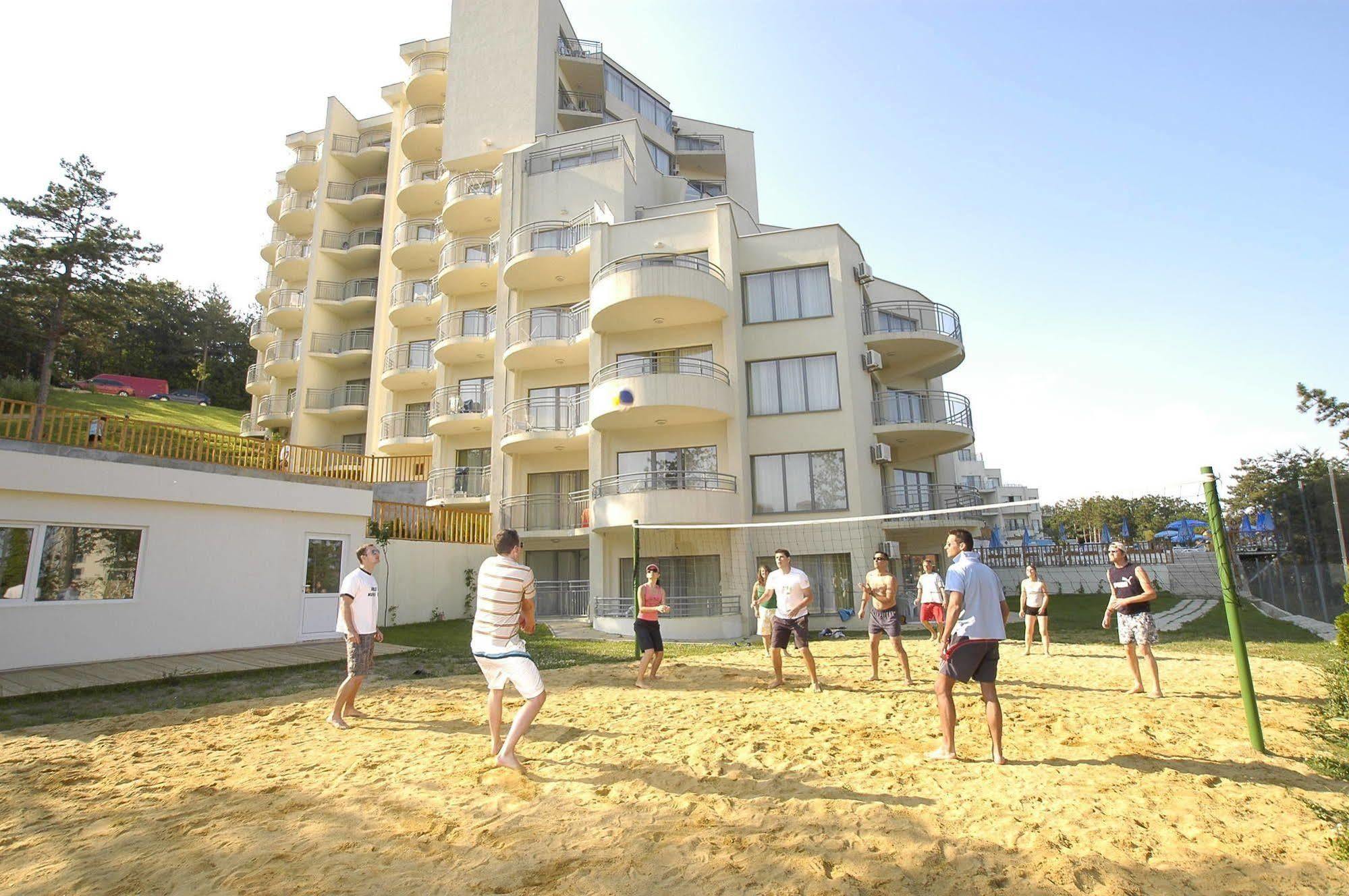 Golden Beach Park Hotel Golden Sands Exterior photo